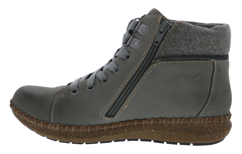 Royalty - Biza Shoes -