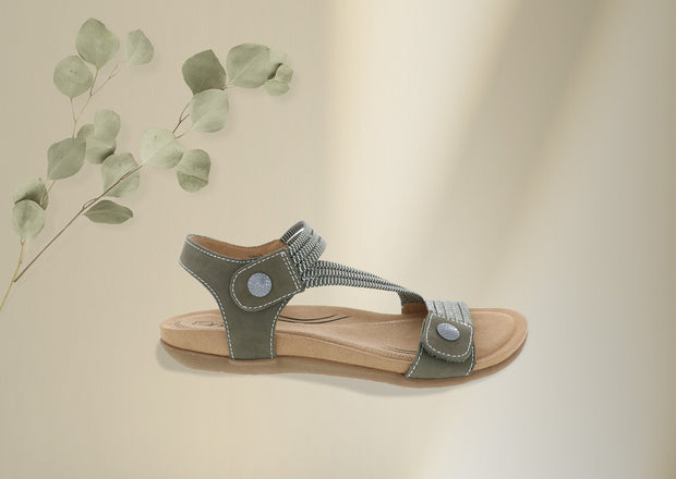 <h3><strong>STRETCH  INTO COMFORT!</strong></h3>