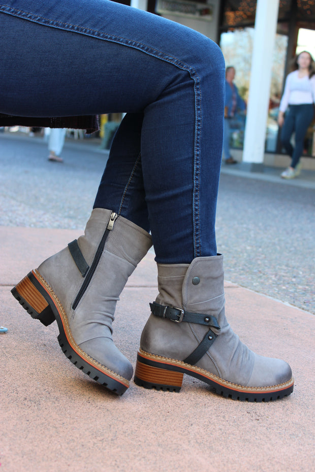 <h2>Boot Up for the Season Ahead.</h2>